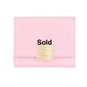Givenchy 4G trifold wallet in calfskin leather